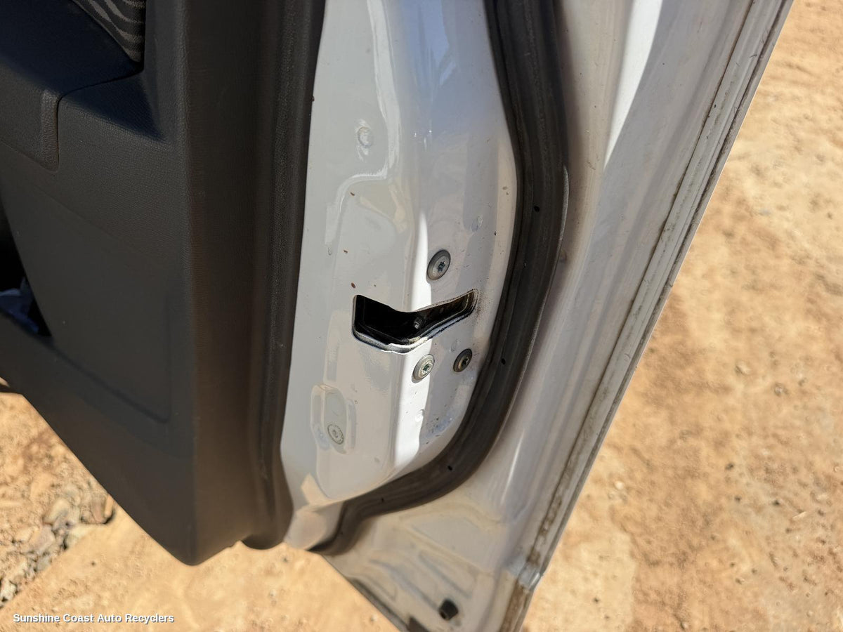 2012-2014 Holden Colorado Door Boot Gate Lock