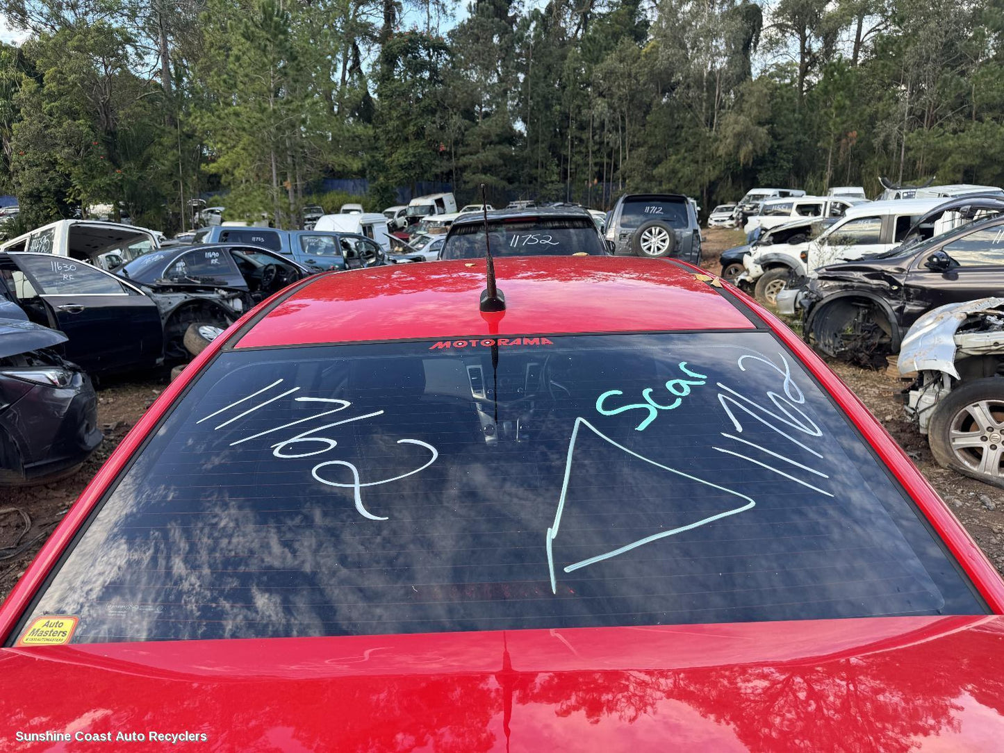 2016 Holden Cruze Antenna