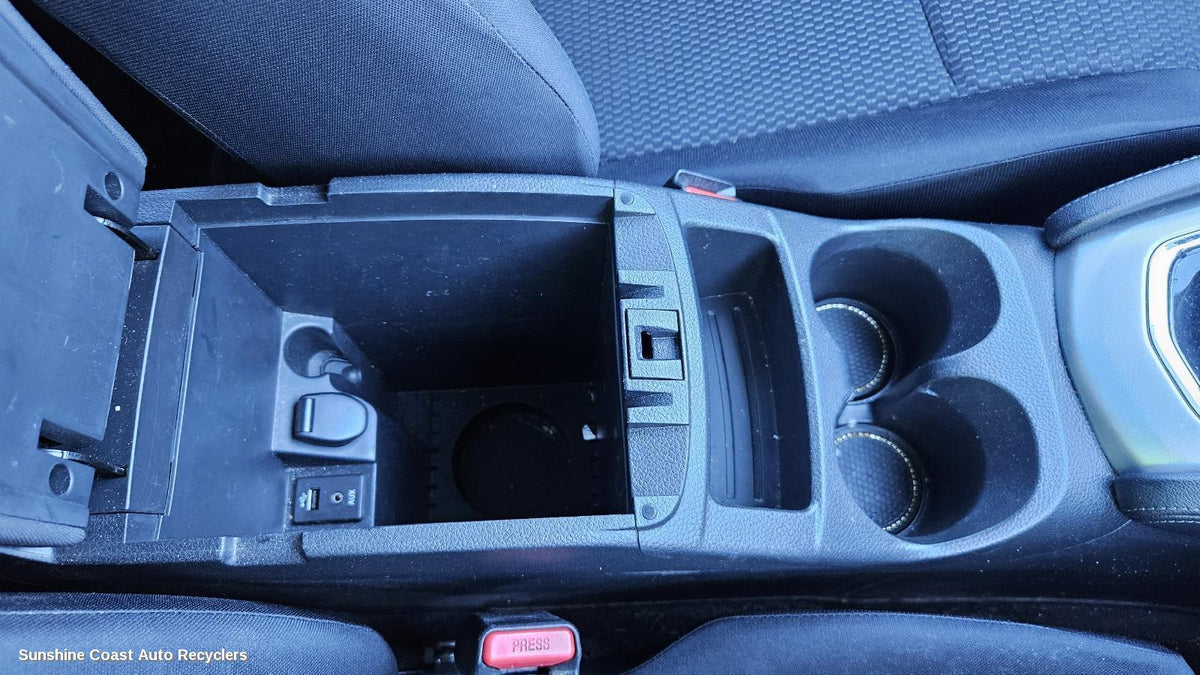 2013-2021 Nissan Qashqai Console