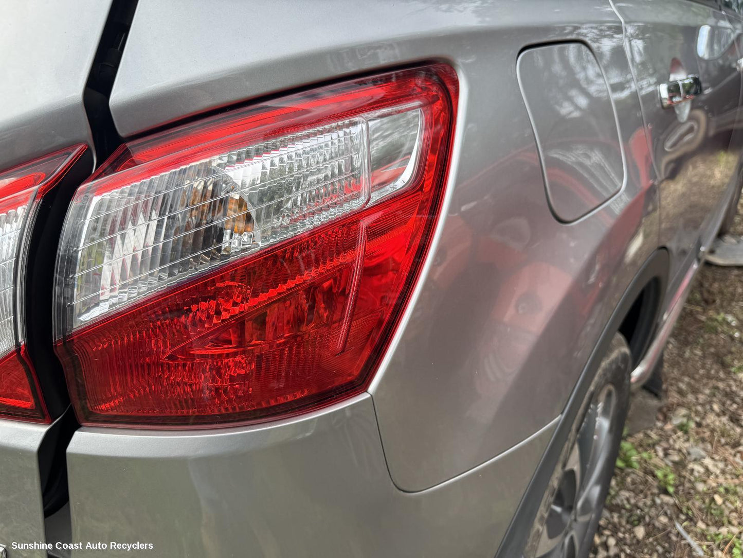 2010-2012 Nissan Dualis Right Taillight