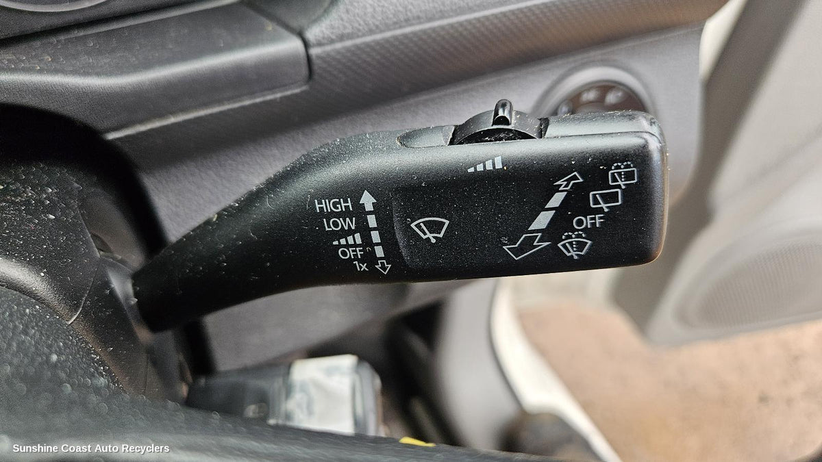 2004-2010 Volkswagen Caddy Combination Switch