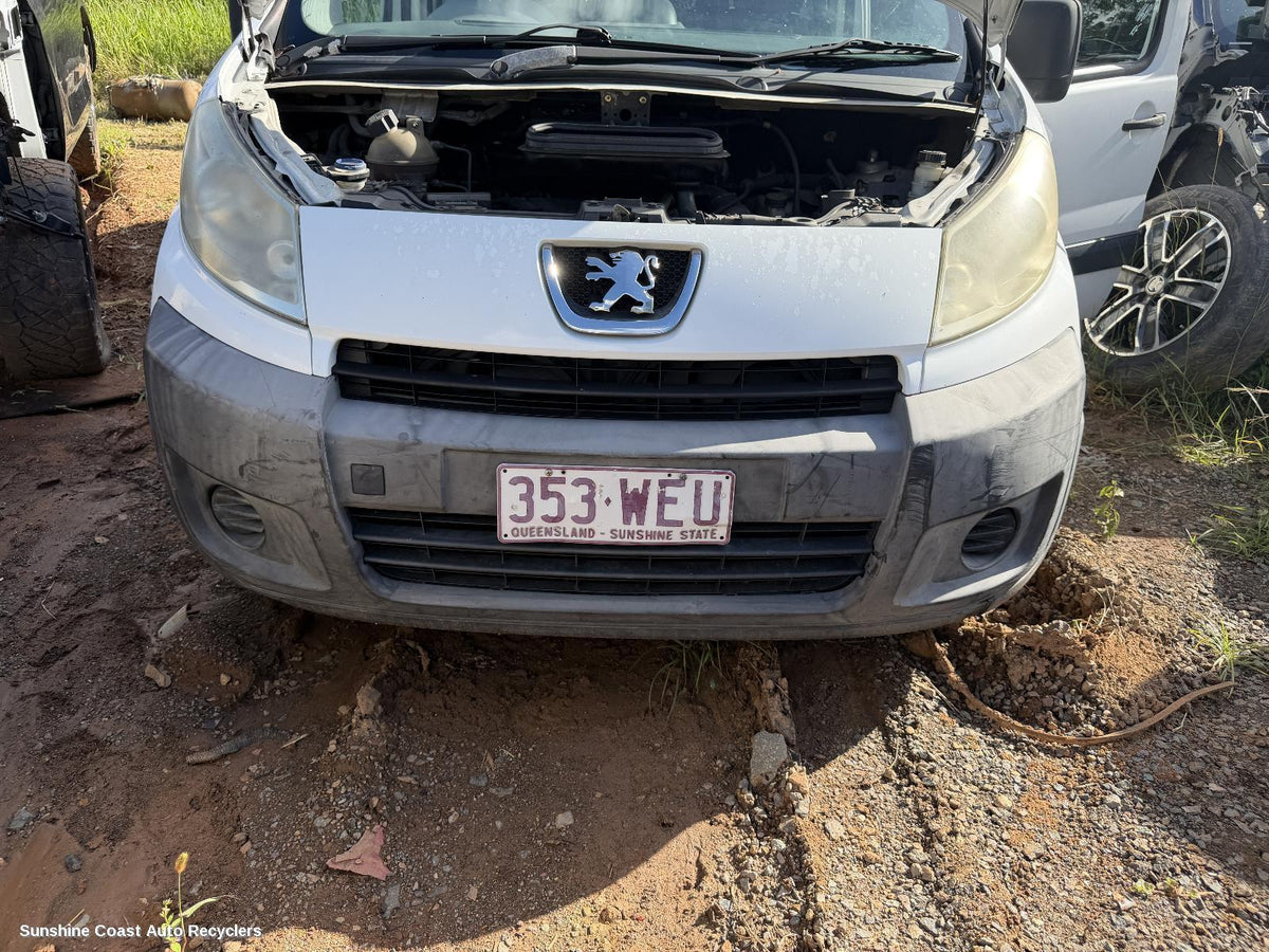 2008-2015 Peugeot Expert Front Bumper