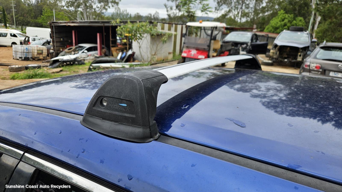 2009-2014 Subaru Liberty Roof Rack Bars