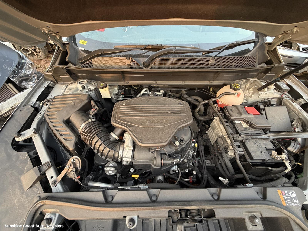 2018-2020 Holden Acadia Engine Cover