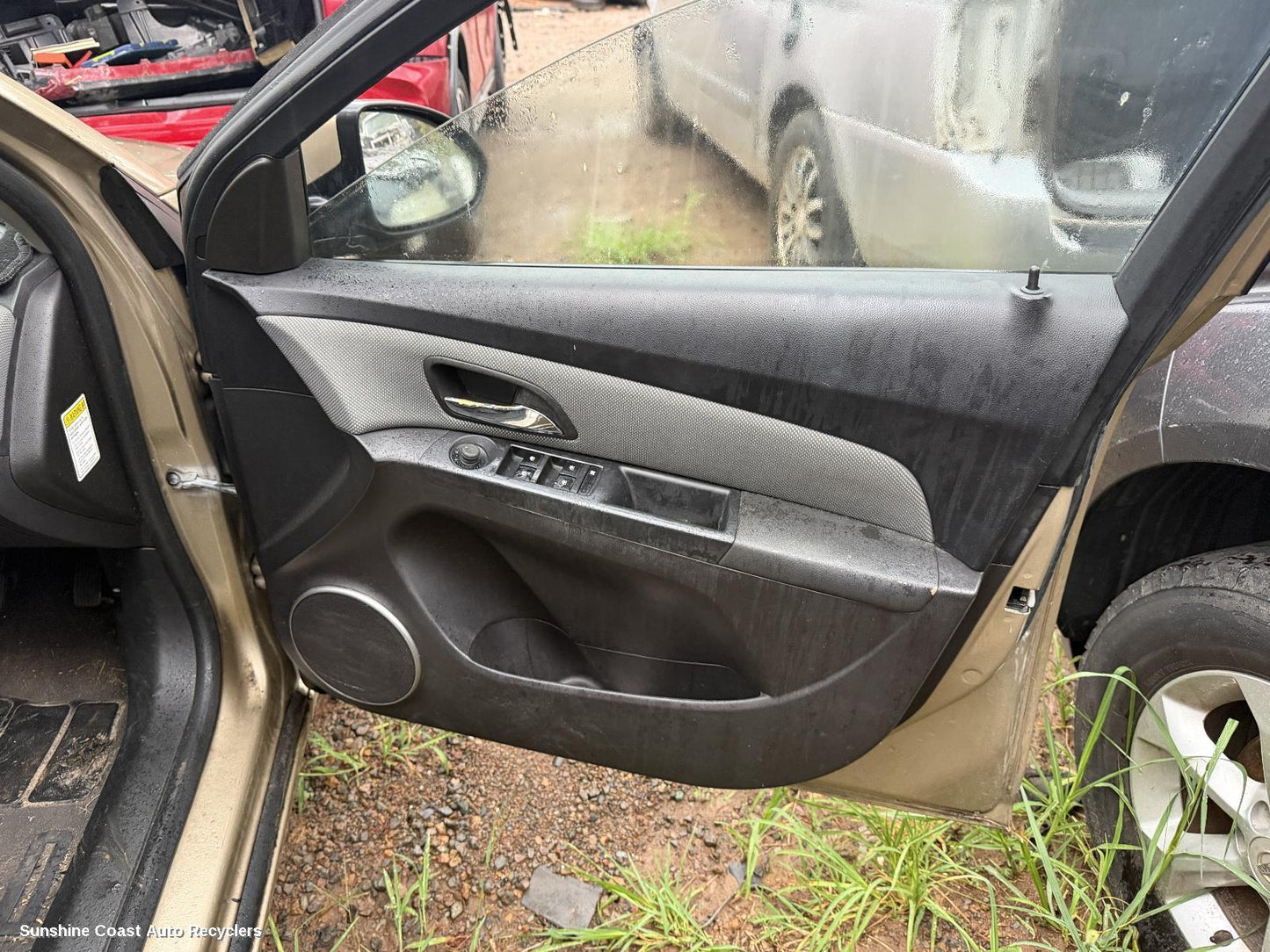 2009-2011 Holden Cruze Door Trim