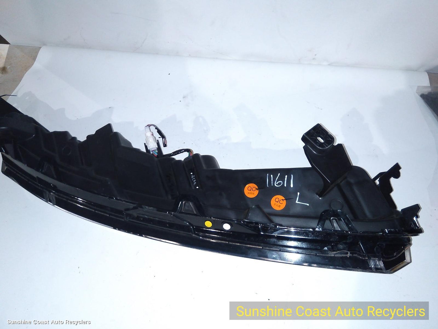 2020-2026 Mitsubishi Eclipse Cross Left Indicator Fog Side