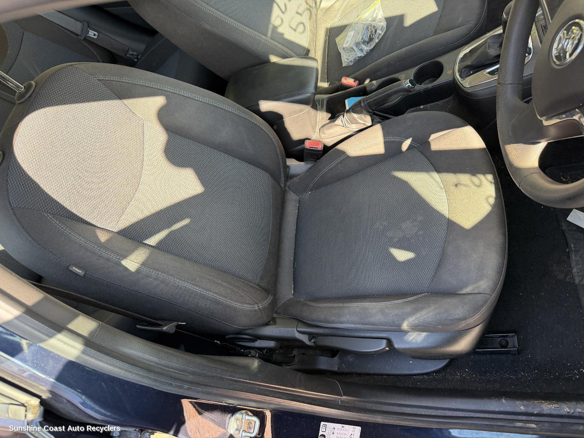 2017-2020 Holden Astra Front Seat