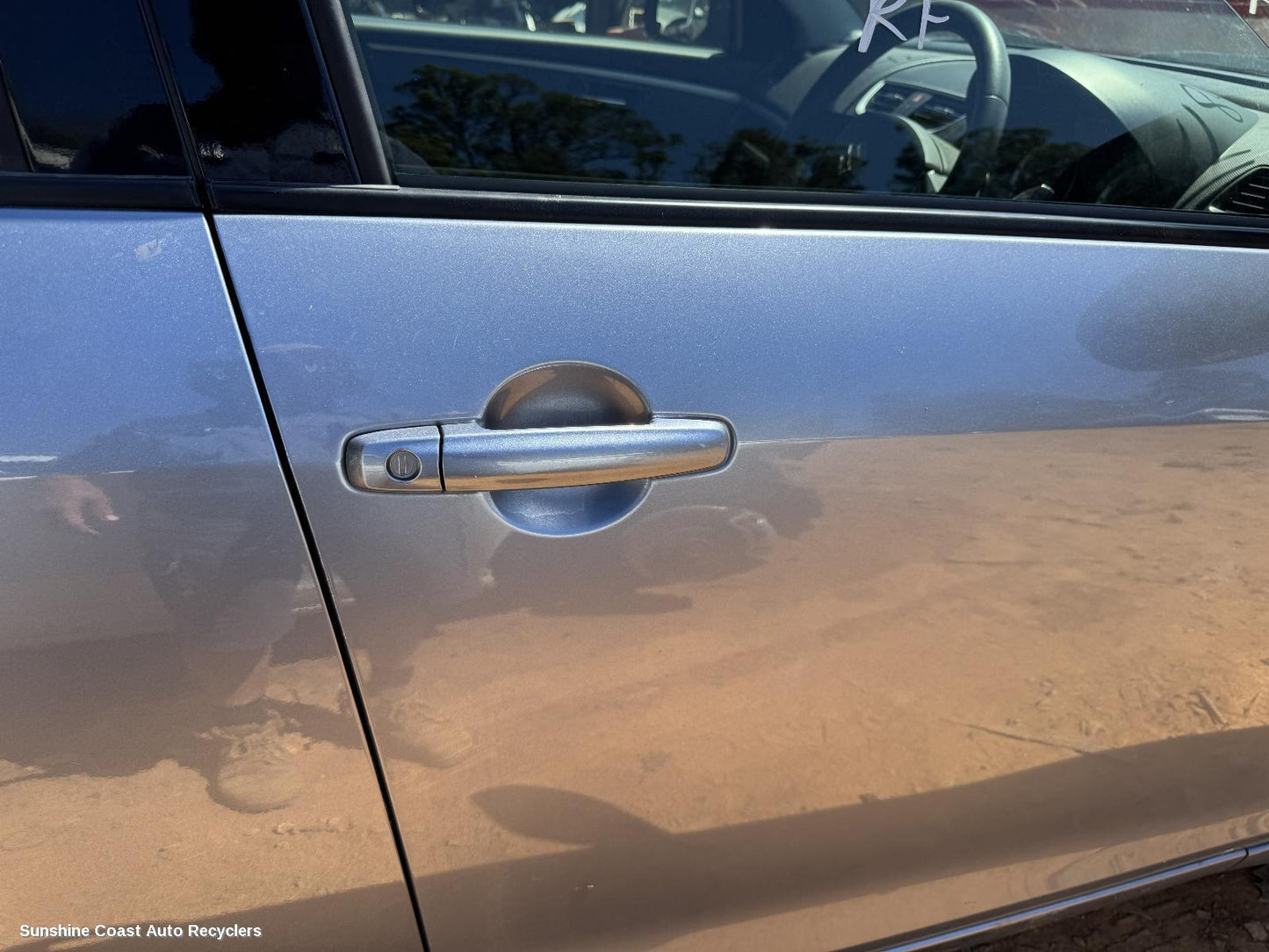 2014 Suzuki Swift Door Handle