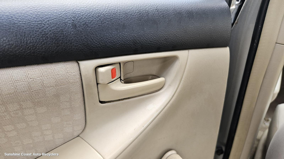 2001-2007 Toyota Corolla Door Handle