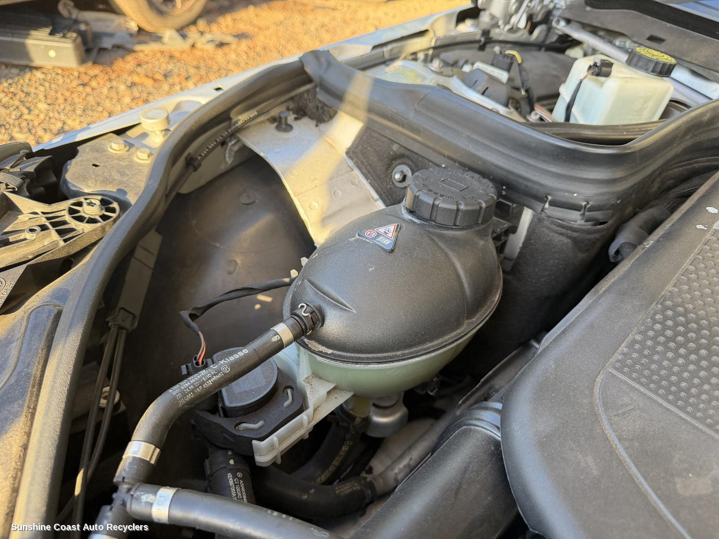 2007-2015 Mercedes C Class Overflow Bottle