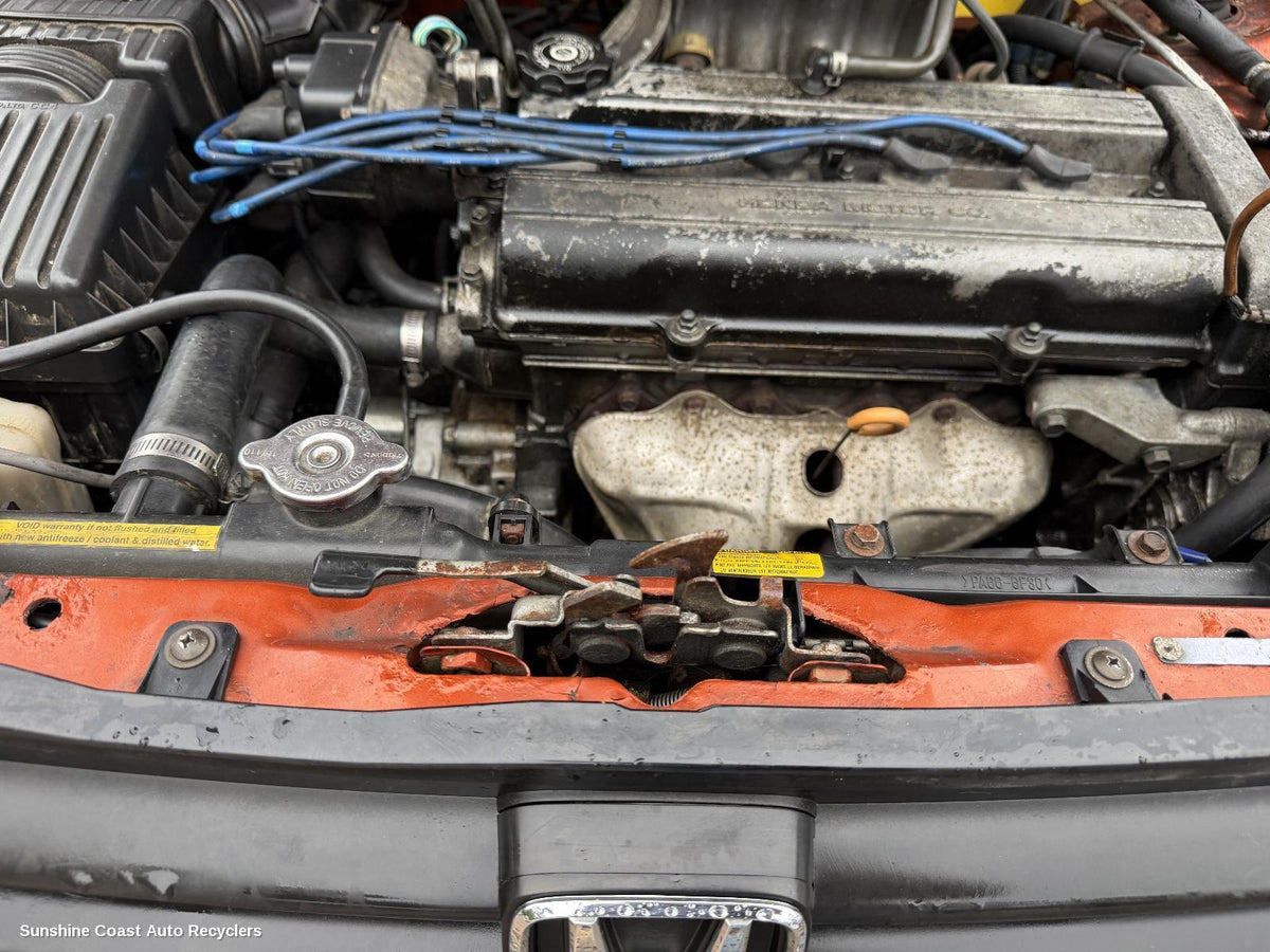 1997-2001 Honda Crv Bonnet Lock Support