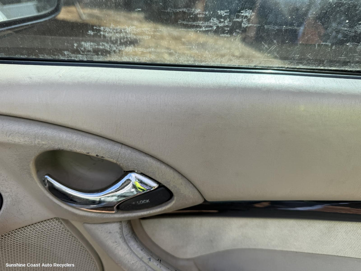 2001-2005 Ford Focus Door Handle