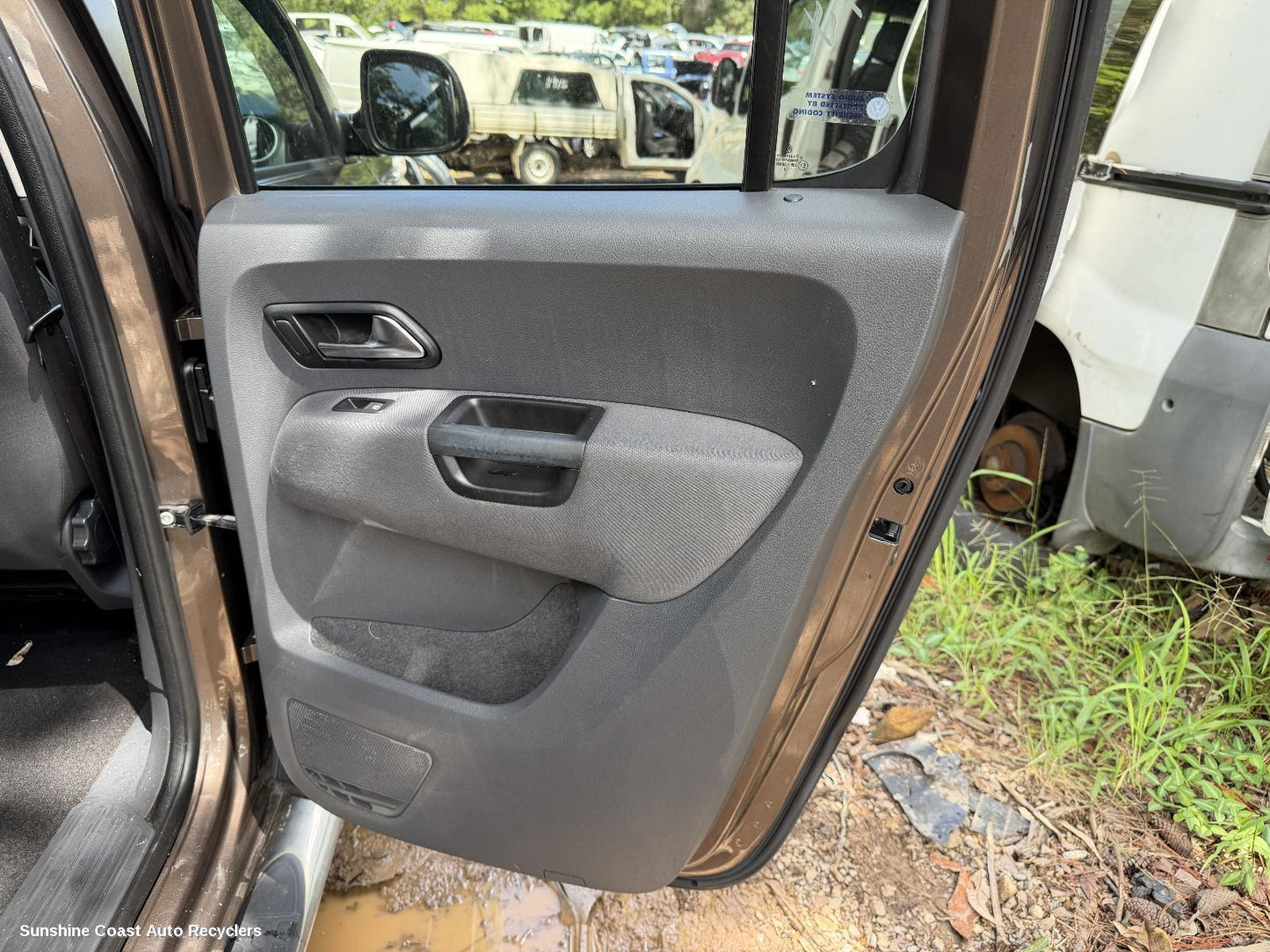 2010-2022 Volkswagen Amarok Door Trim