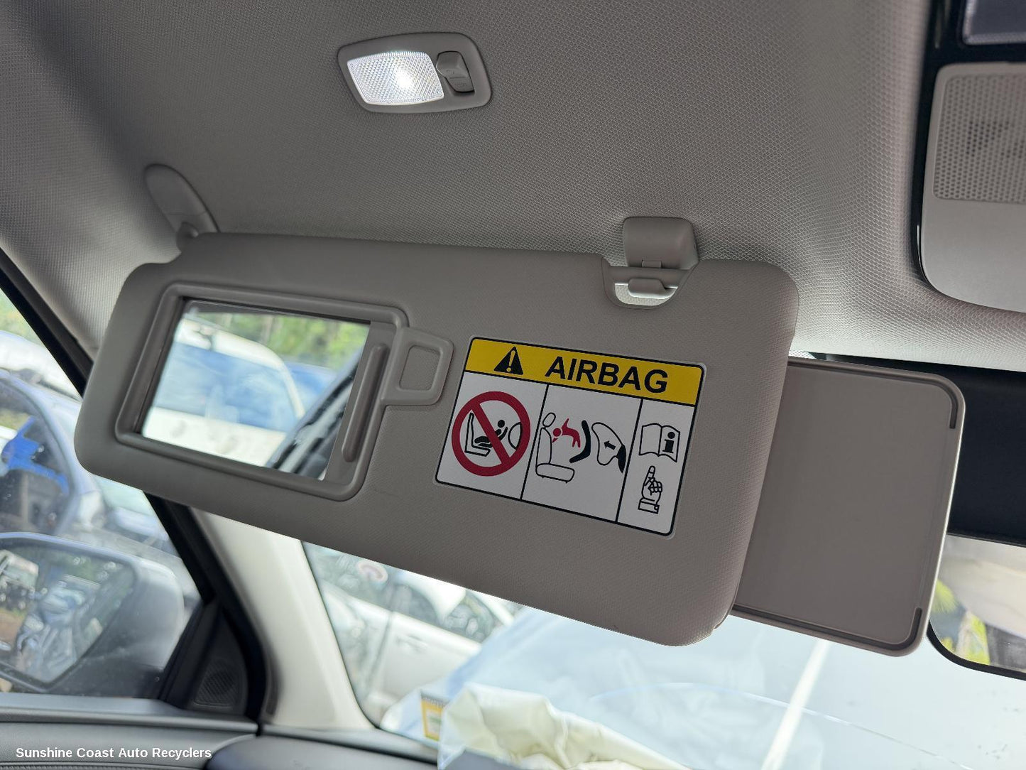 2024-2026 Hyundai Tucson Sunvisor