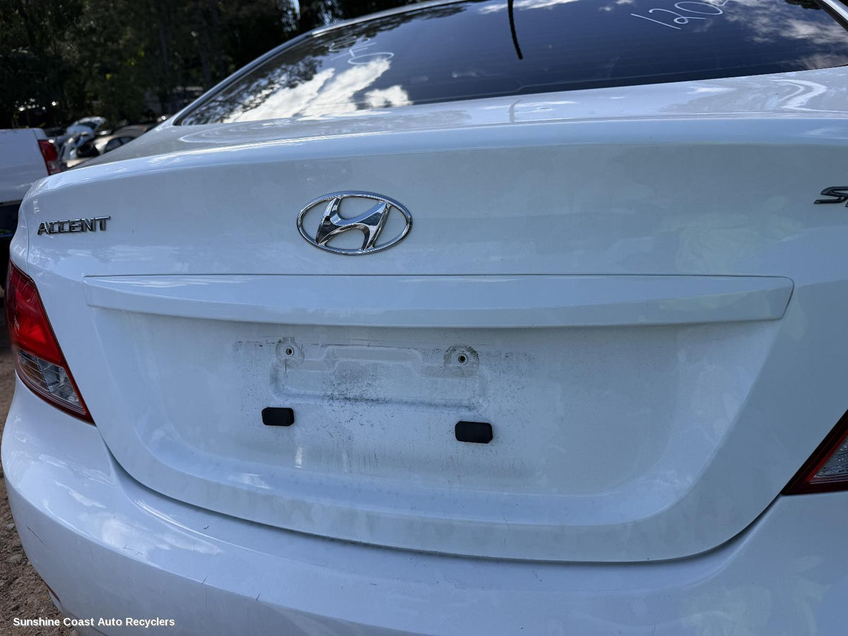 2011-2019 Hyundai Accent Rear Garnish