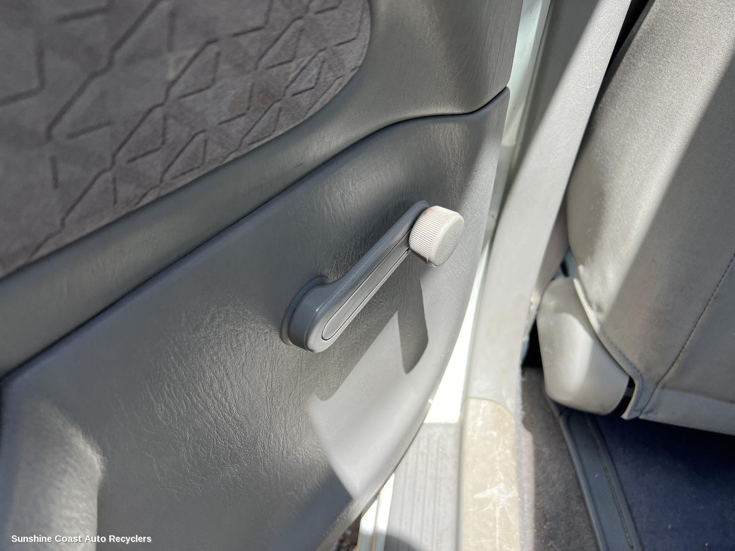 2001 Toyota Corolla Winder Handle