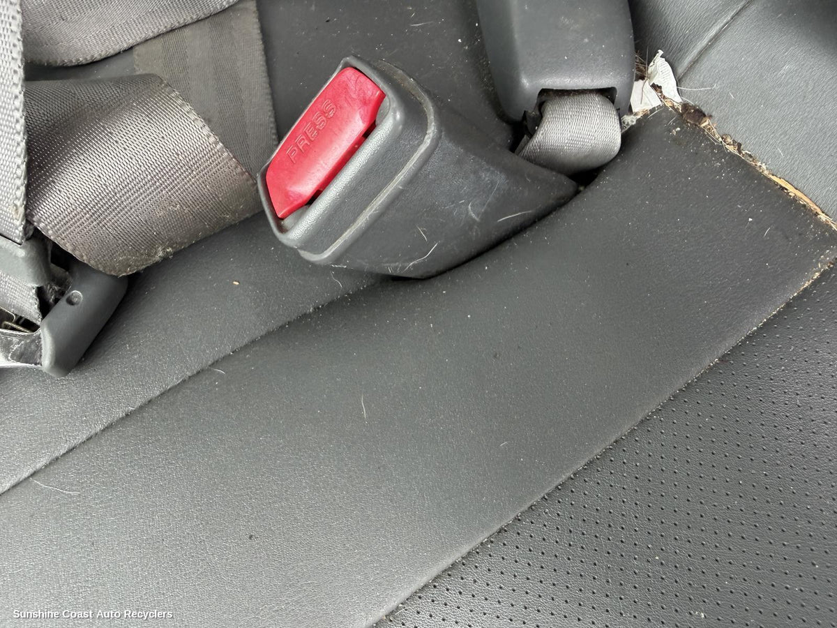 2011-2015 Toyota Hilux Seatbelt Stalk