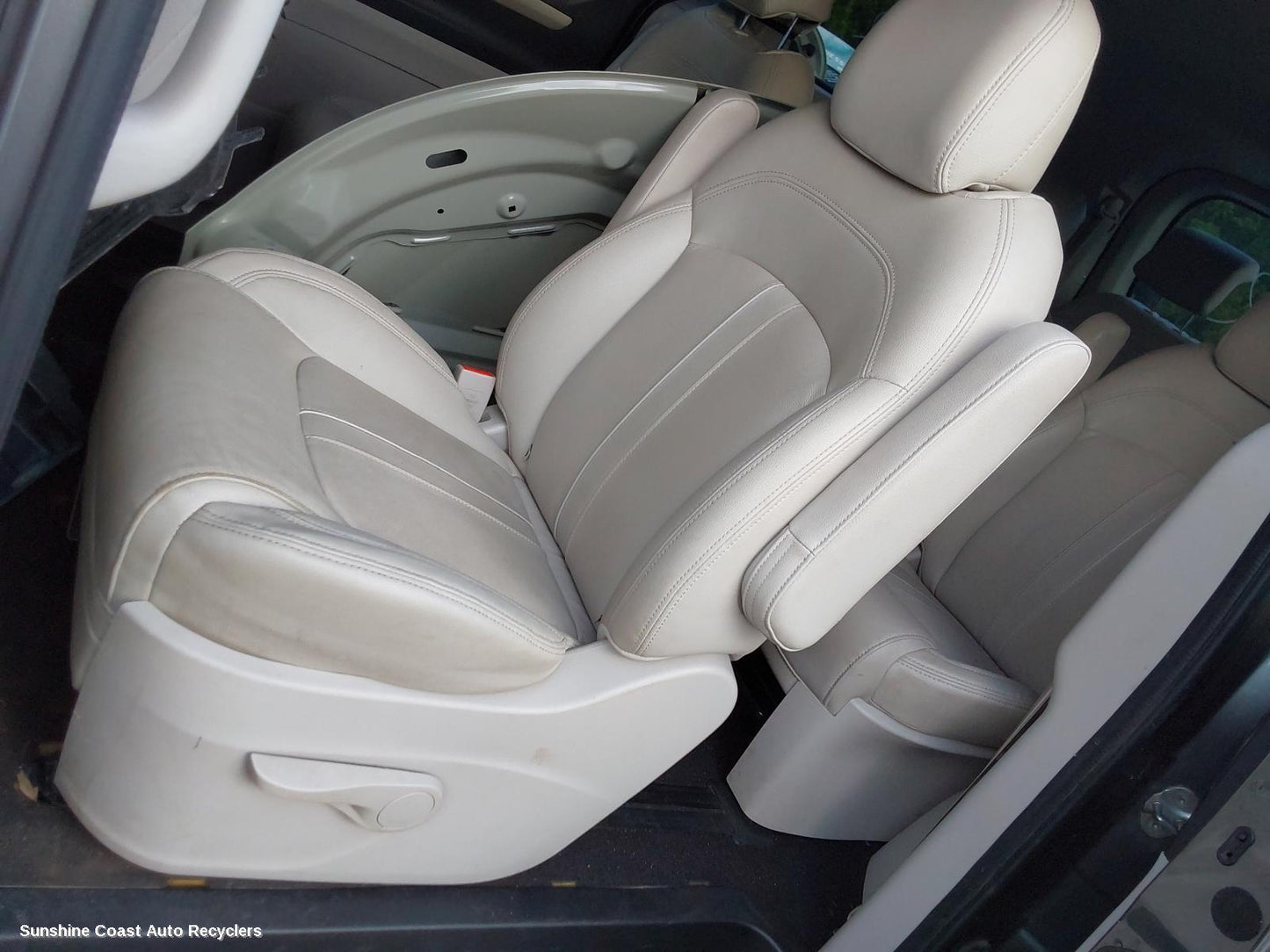 2021 Ldv G10 2nd Seat  Rear Seat