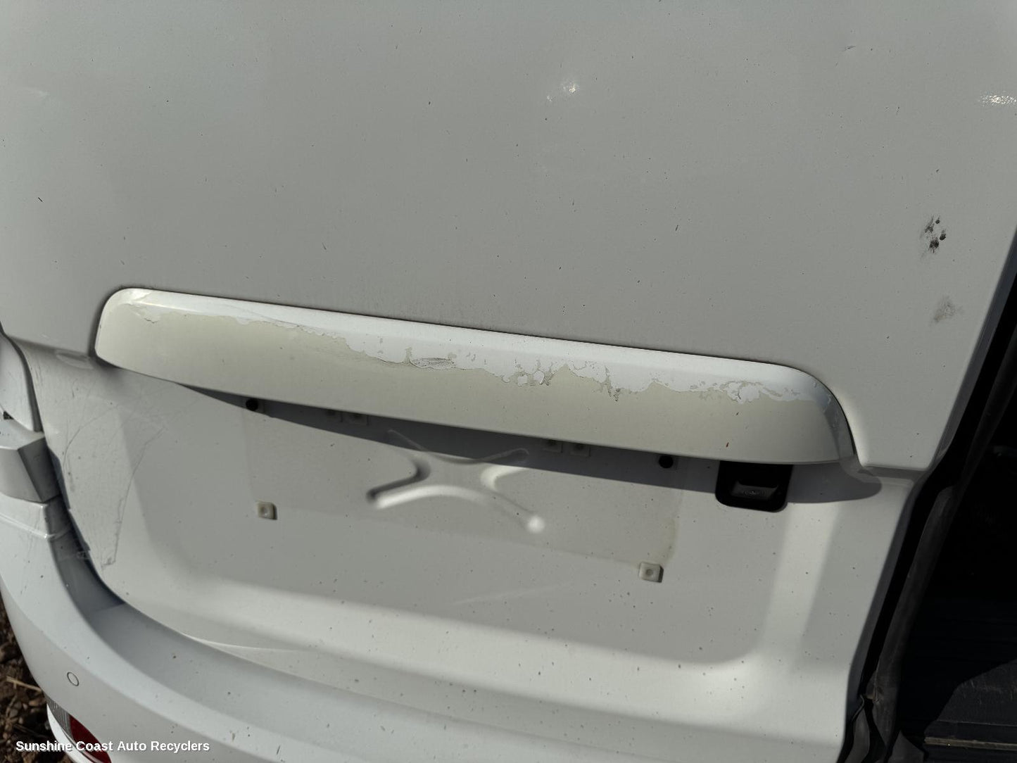 2020 Ldv G10 Rear Garnish