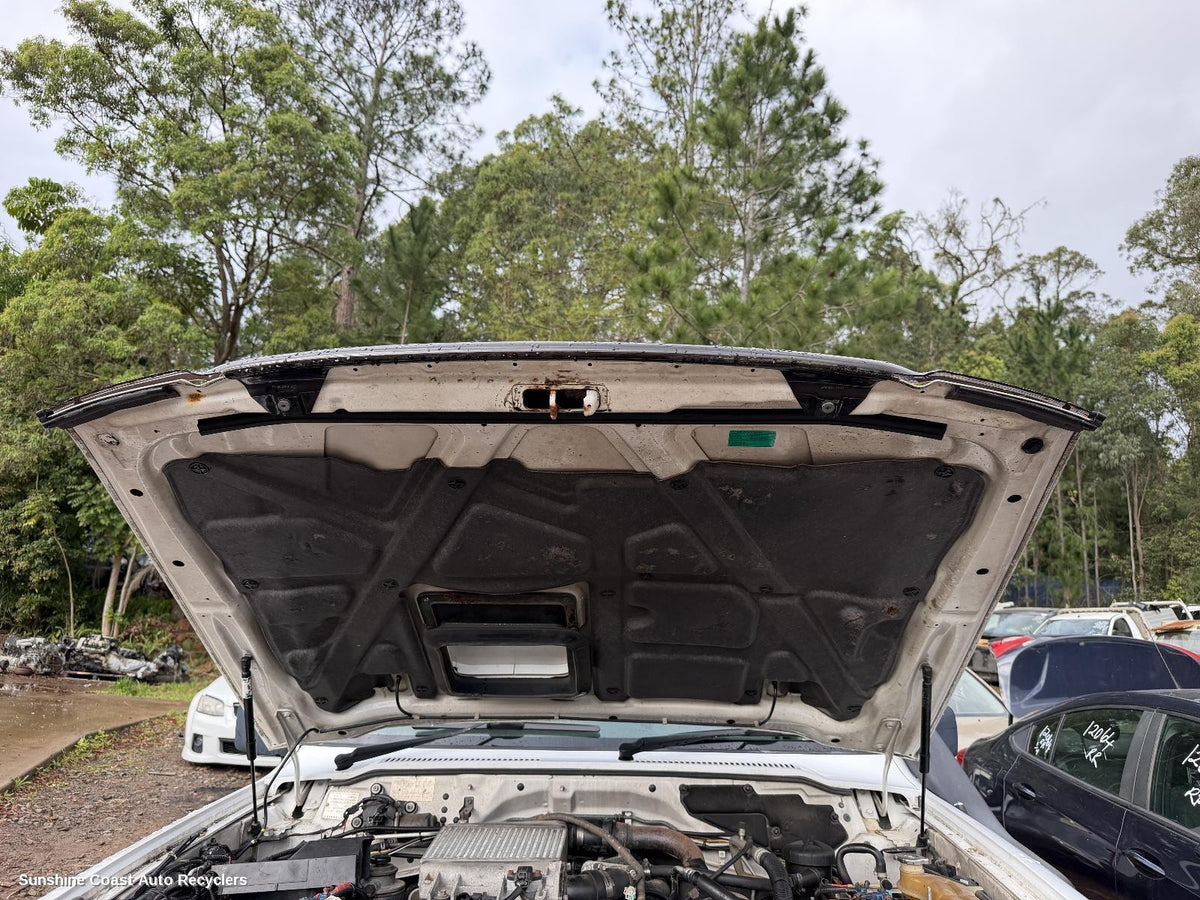 1997-2004 Nissan Patrol Plenum Chamber