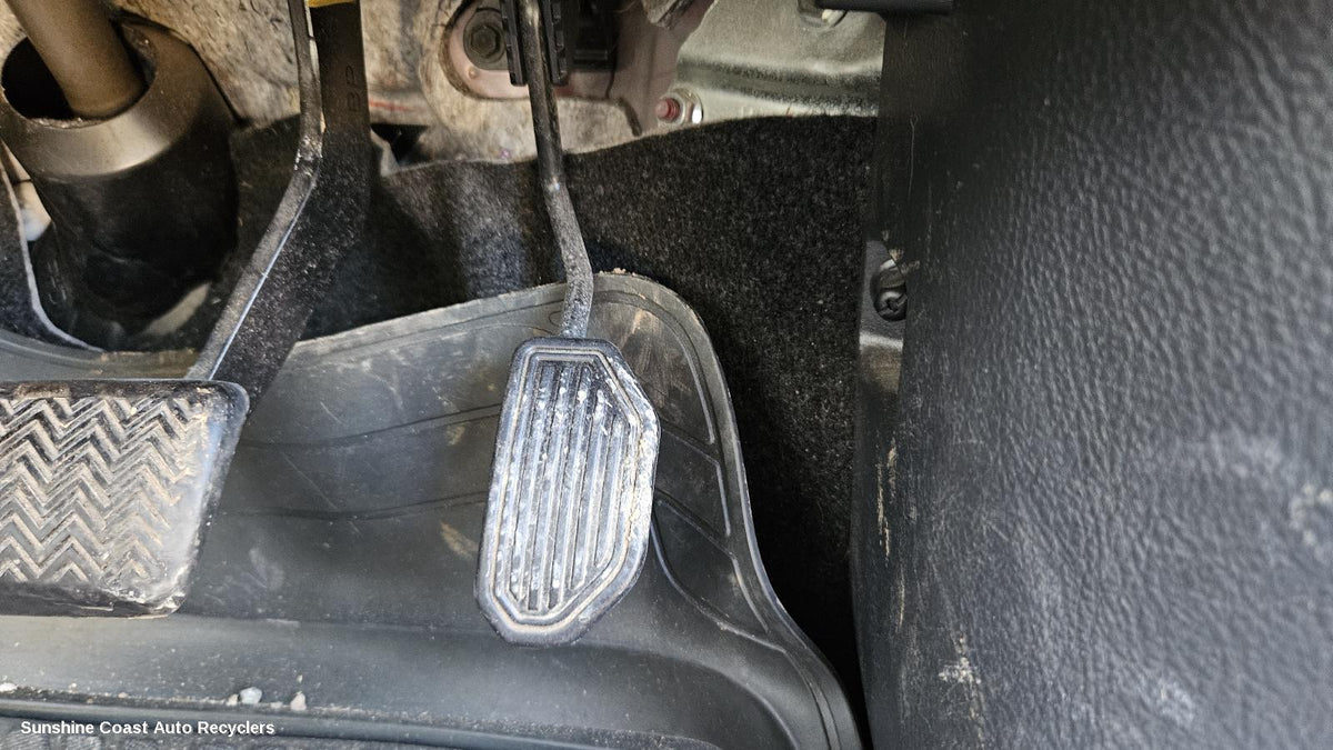 2005-2012 Toyota Rav4 Pedal Assembly