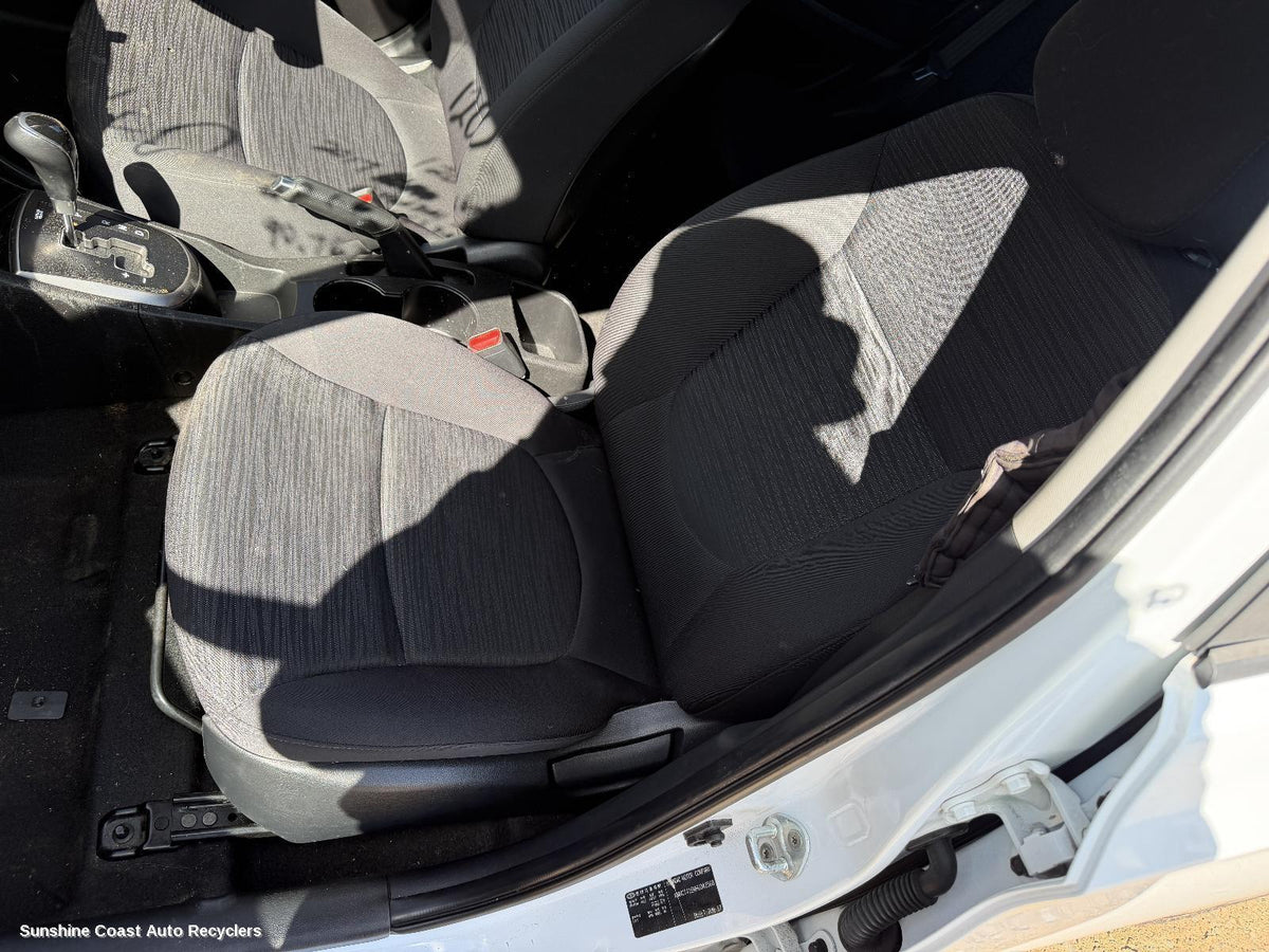 2015-2019 Hyundai Accent Front Seat