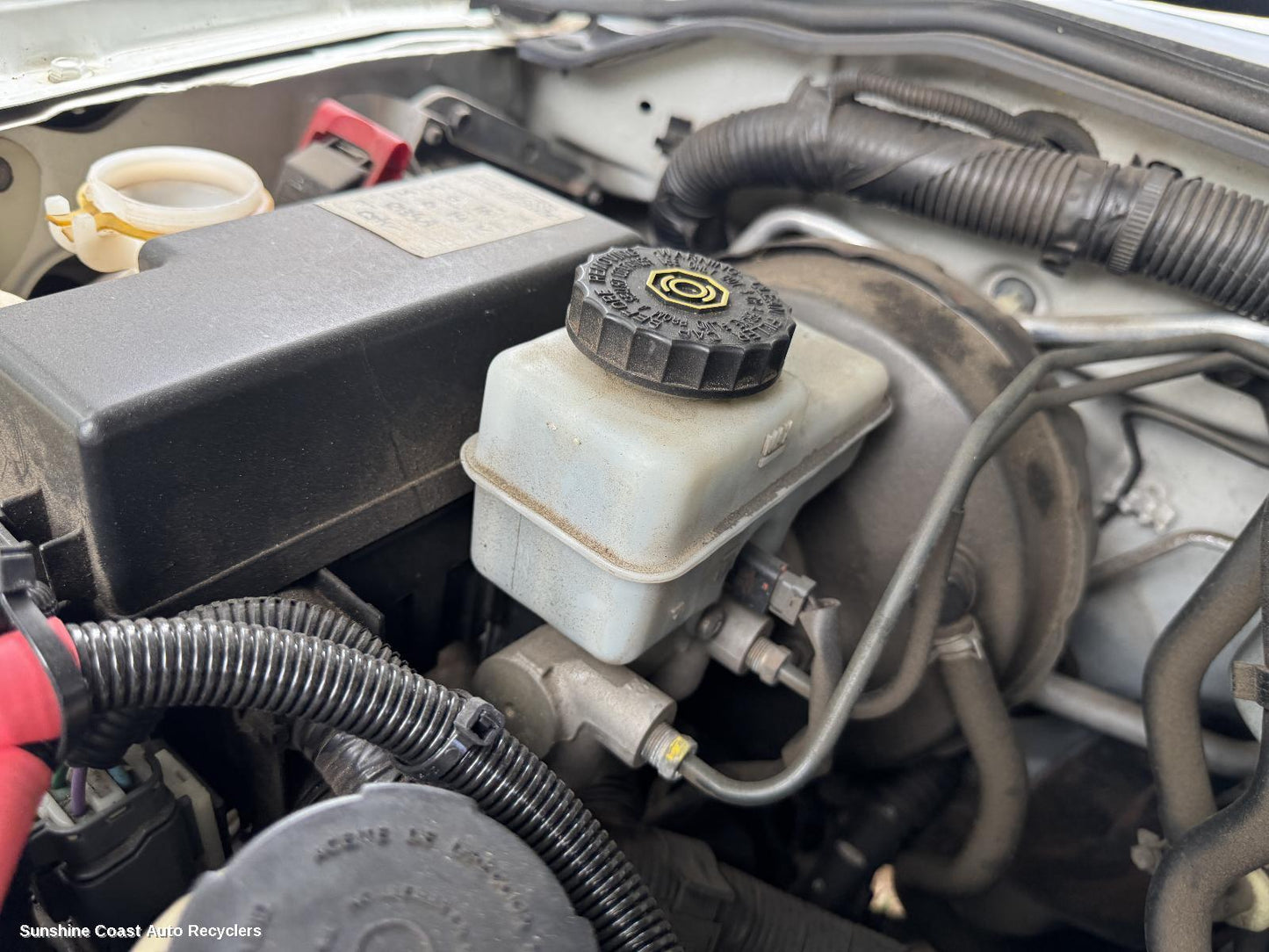 2005-2013 Nissan Pathfinder Master Cylinder