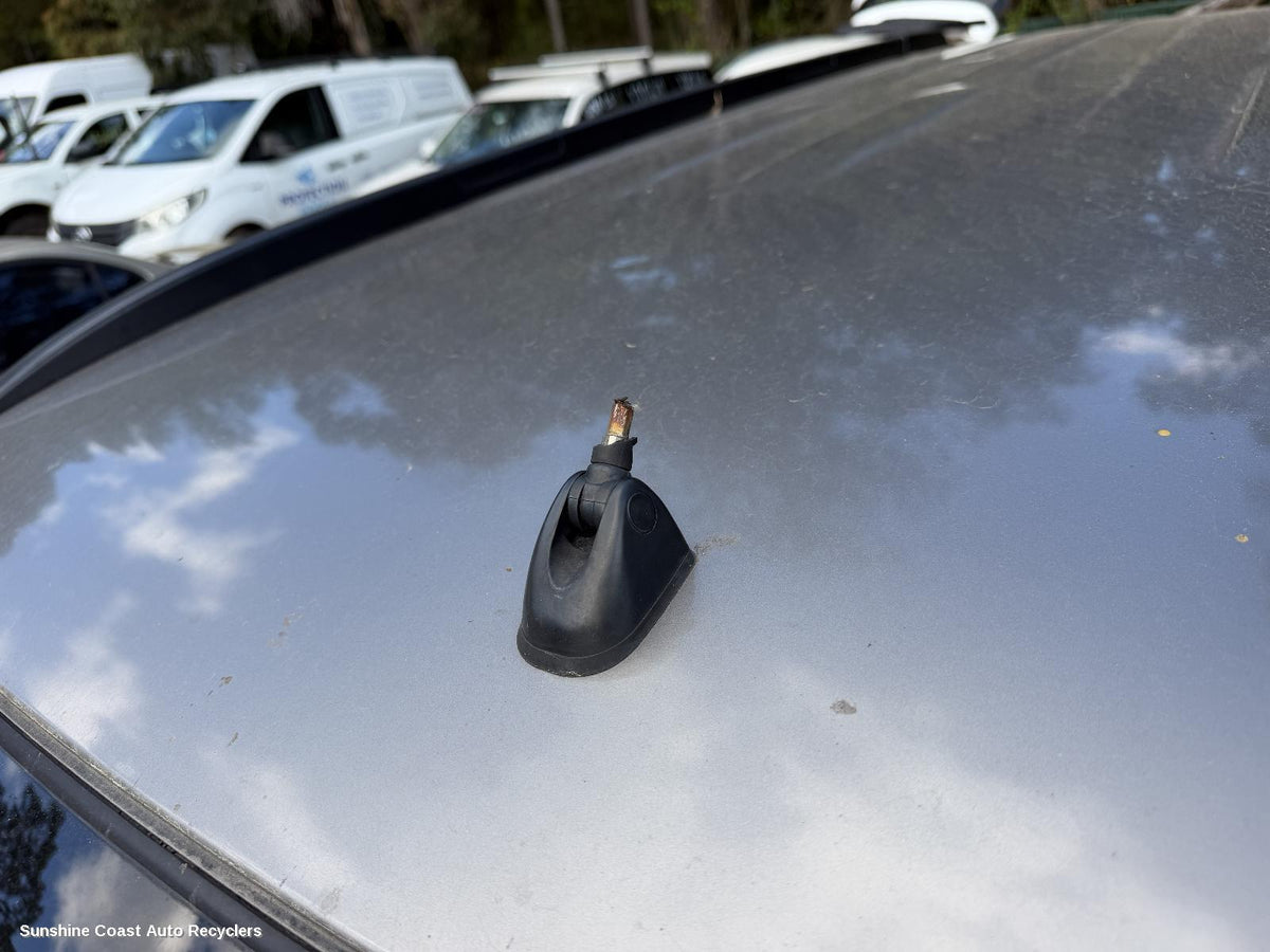 2007-2013 Nissan Xtrail Antenna