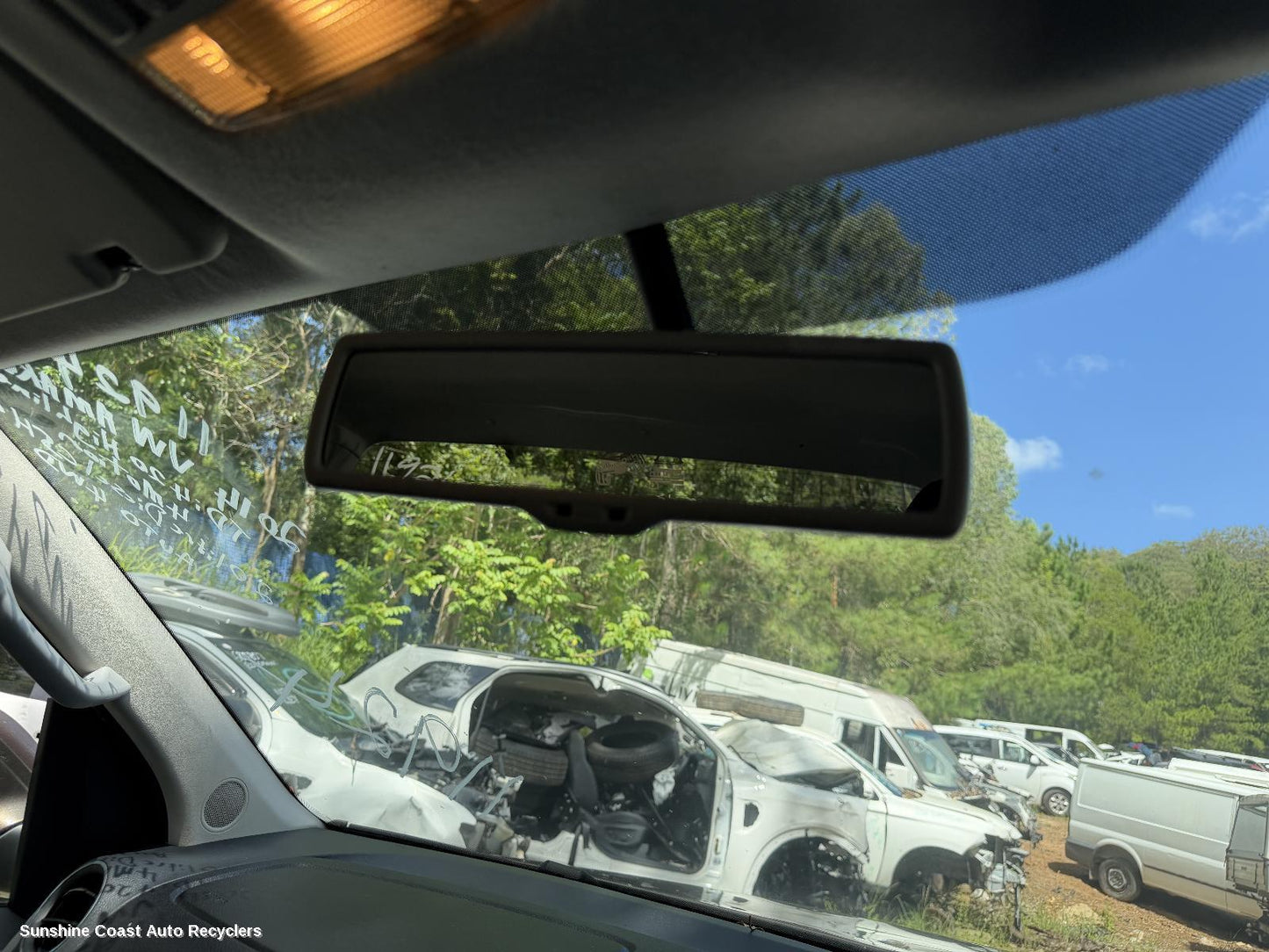 2010-2022 Volkswagen Amarok Interior Mirror