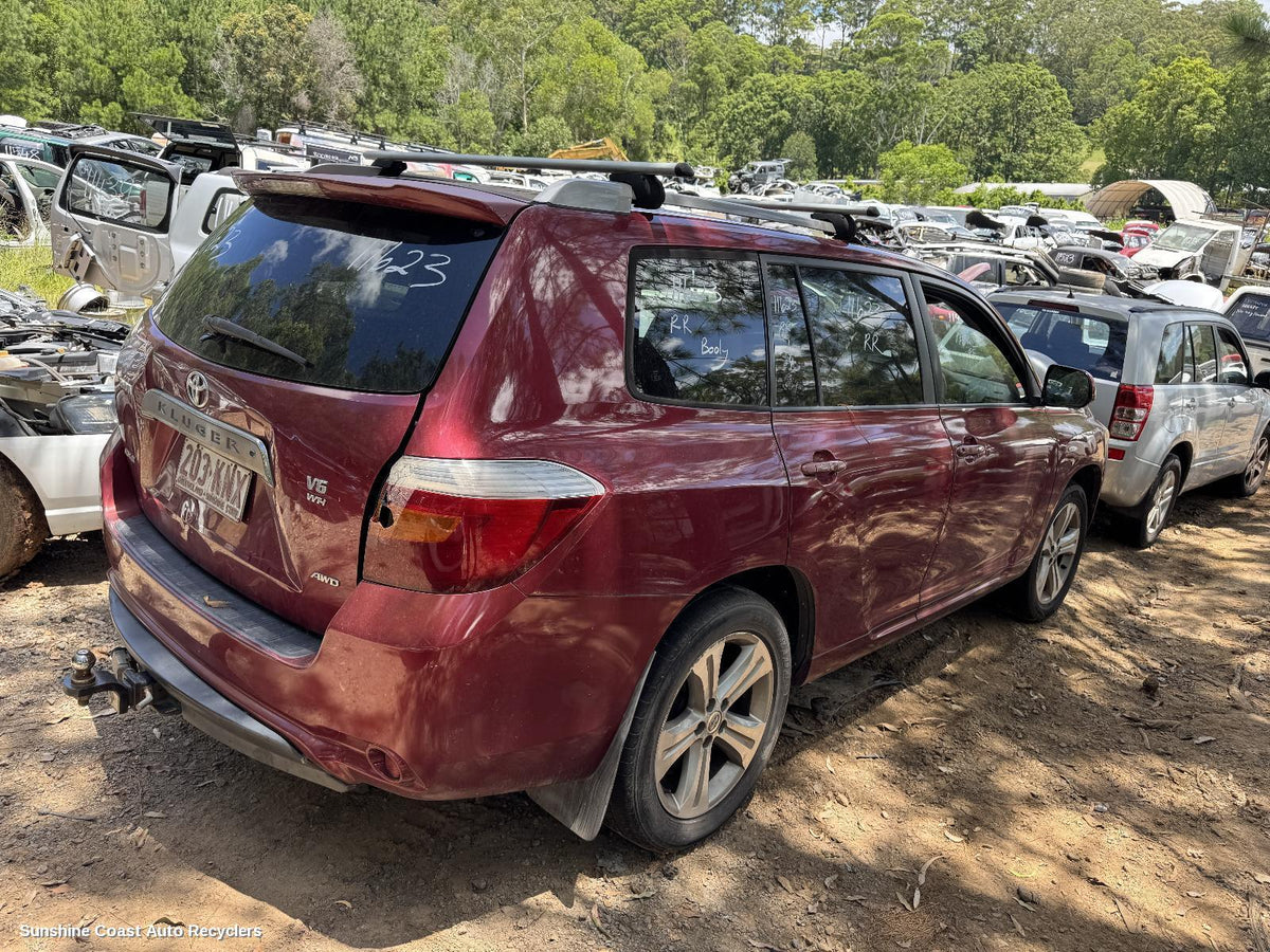 2007-2014 Toyota Kluger Headrest