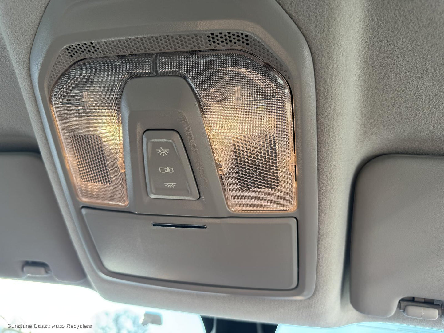 2017-2025 Ldv T60 Courtesy Light