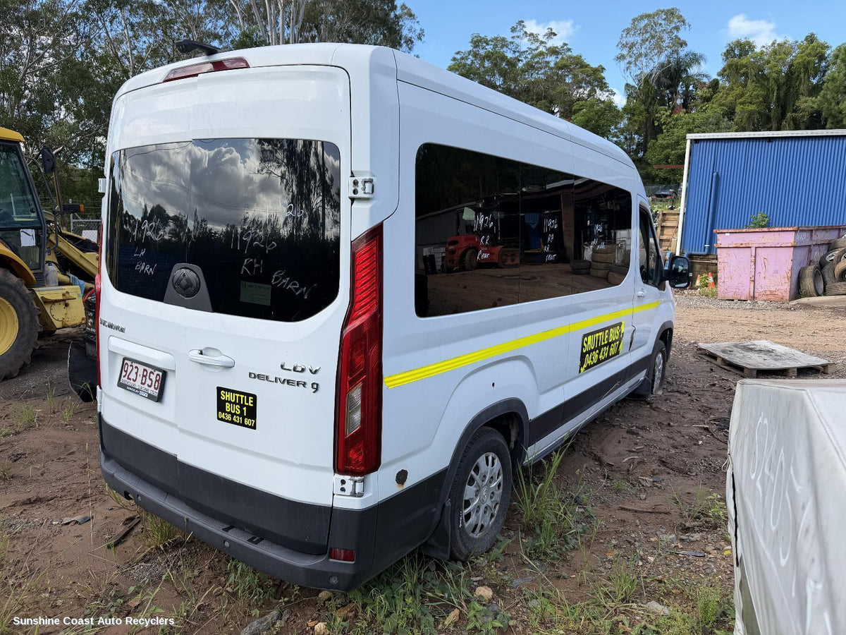 2020-2026 Ldv Deliver 9 Left Headlamp