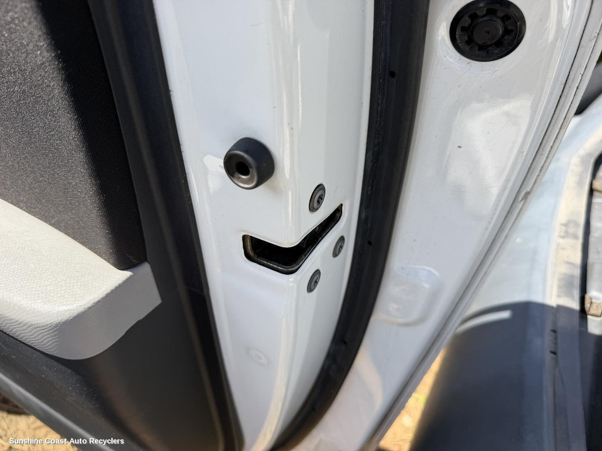 2005-2016 Toyota Yaris Door Boot Gate Lock