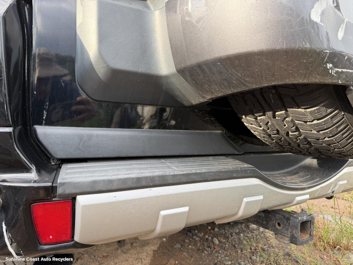 2006-2014 Mitsubishi Pajero Towbar