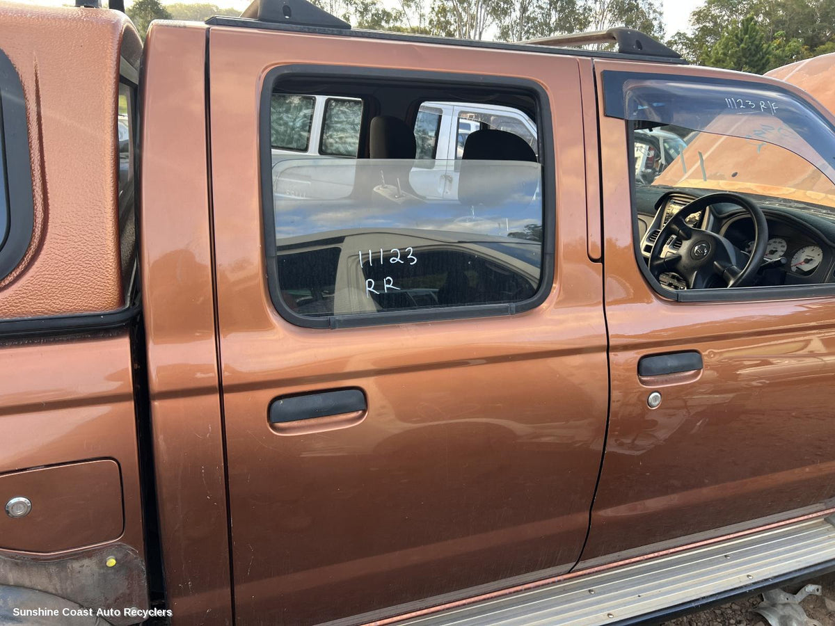 2001-2015 Nissan Navara Right Rear Door Sliding