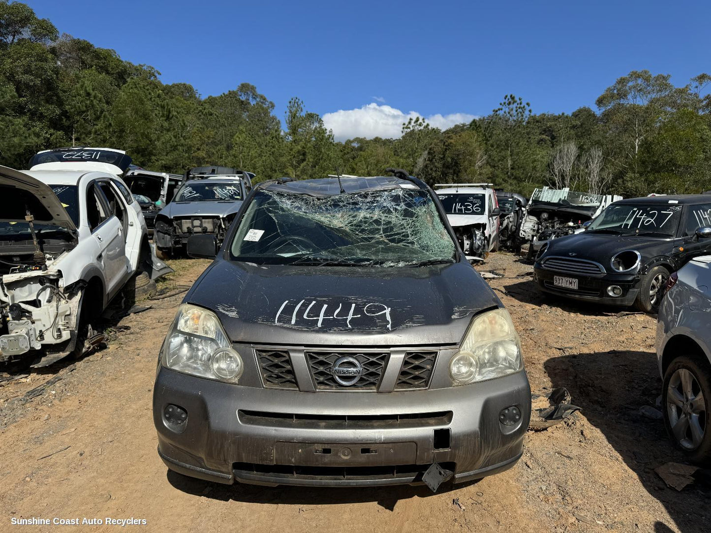 2009 Nissan Xtrail Grille