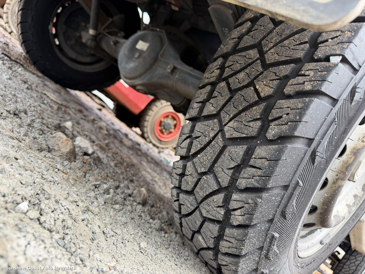 1986-2023 Mitsubishi Triton Tyre