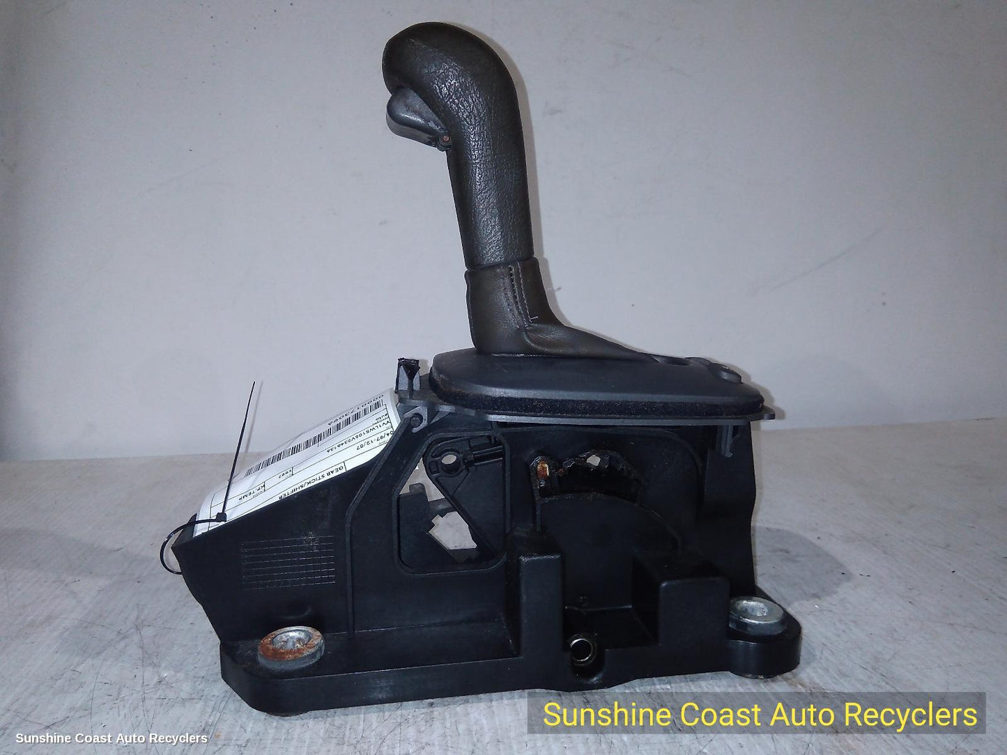 1997 Volvo S70/v70/c70 Gear Stick Shifter