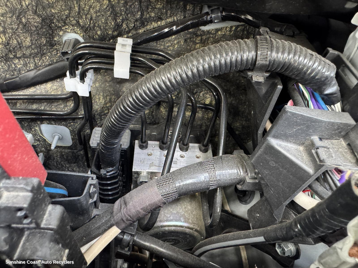 2020-2026 Toyota Yaris Abs Pump Modulator