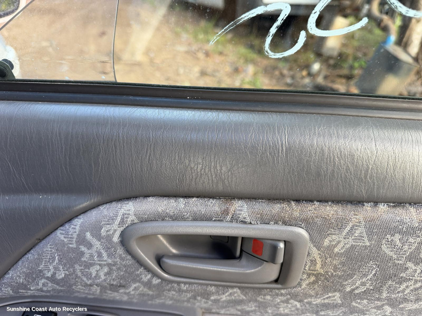 1997-2002 Toyota Camry Door Handle