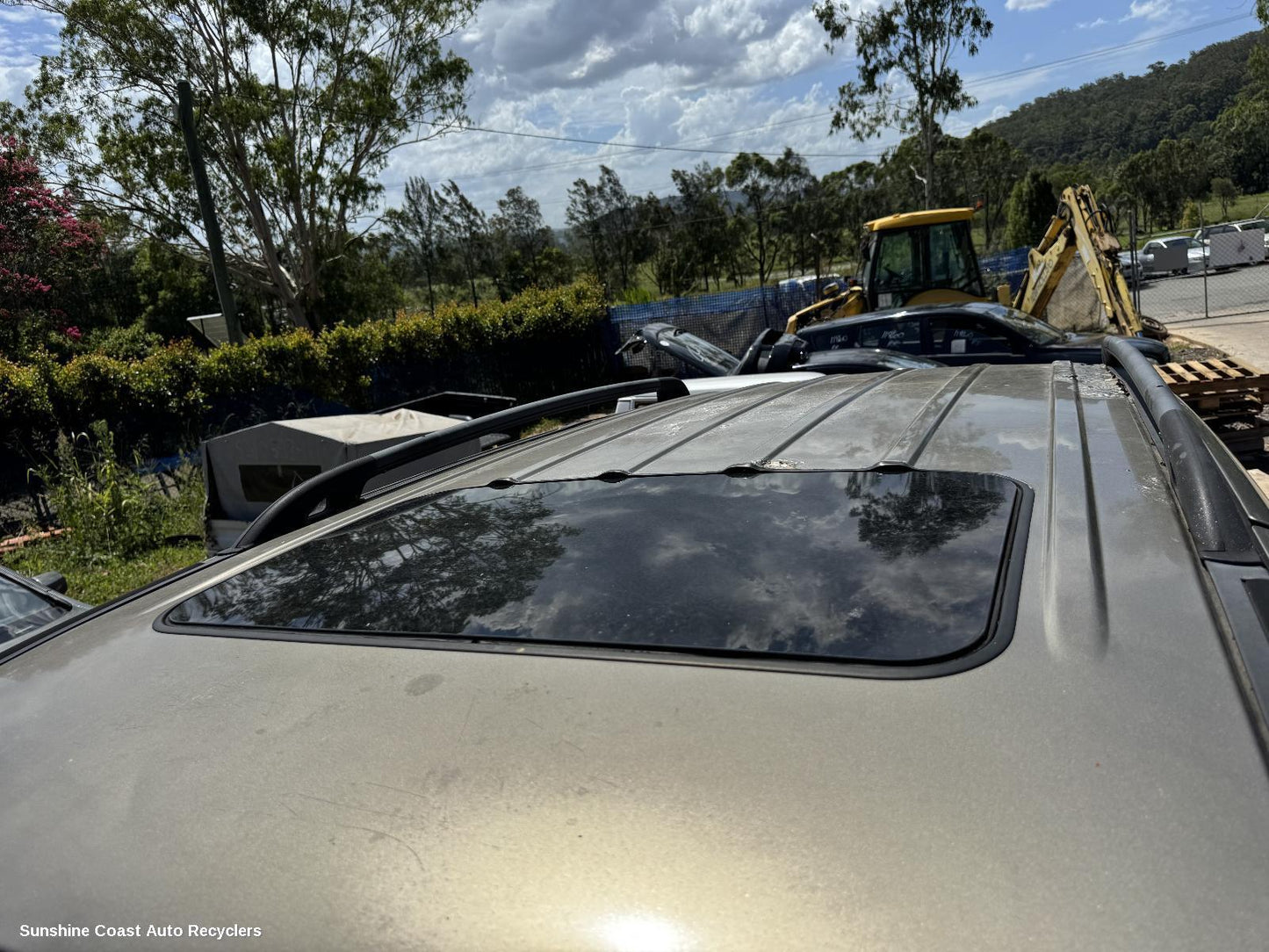 2004 Jeep Cherokee Roof Glass Sunroof T