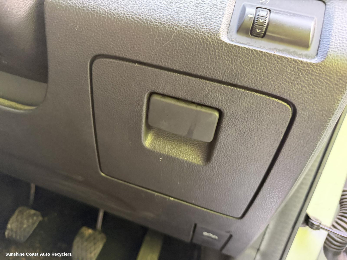 2017-2026 Ldv T60 Glove Box