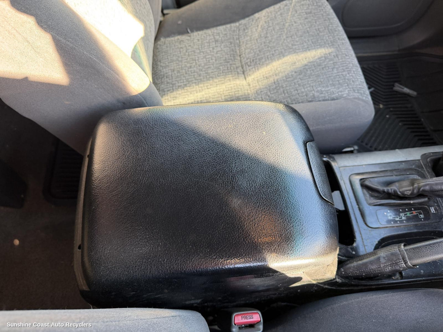 2003-2009 Toyota Prado Console