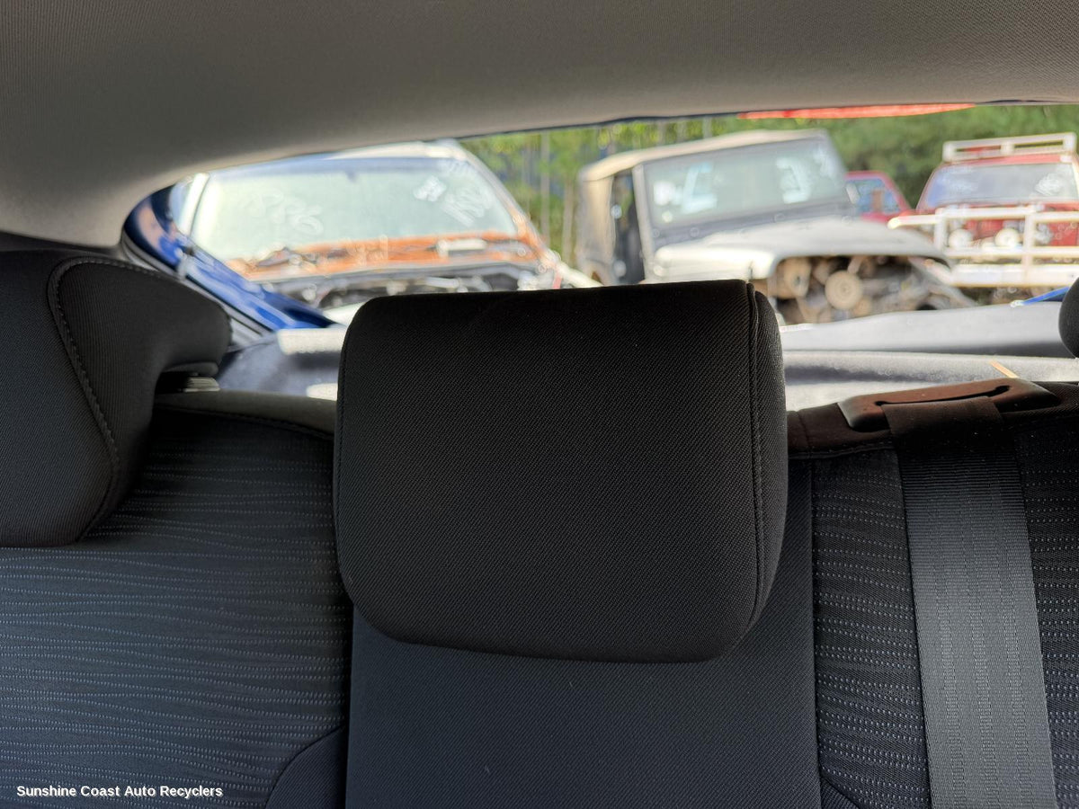 2011-2019 Hyundai Accent Headrest
