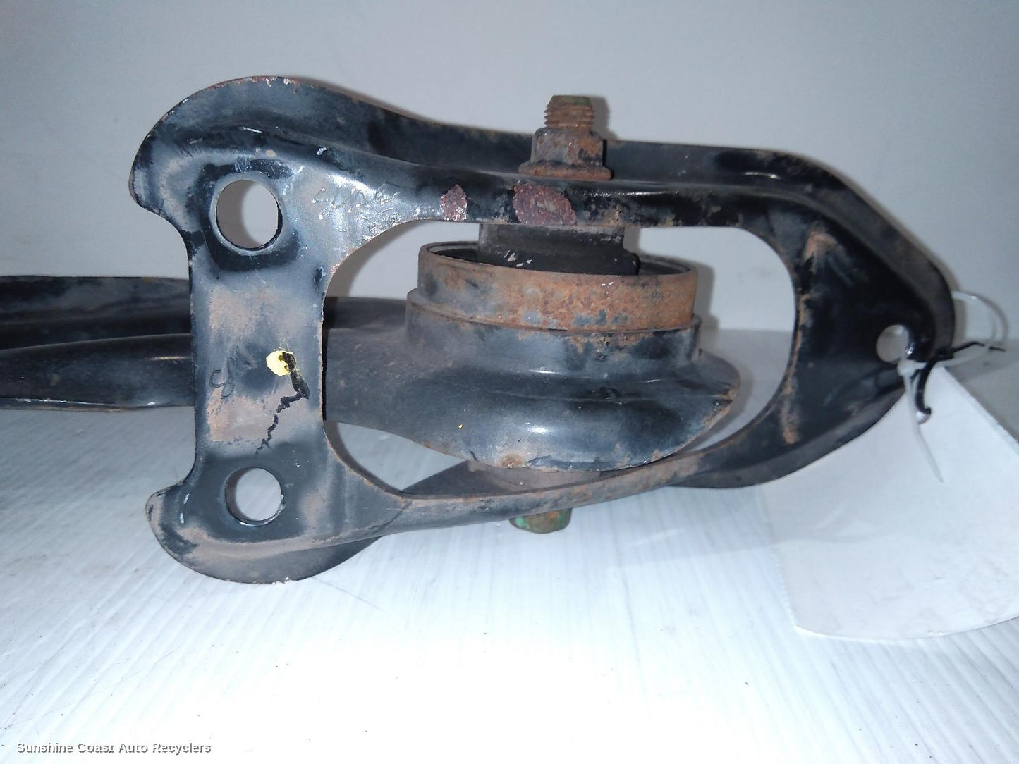 2005-2014 Kia Carnival/grand Carnival Right Rear Trailing Arm