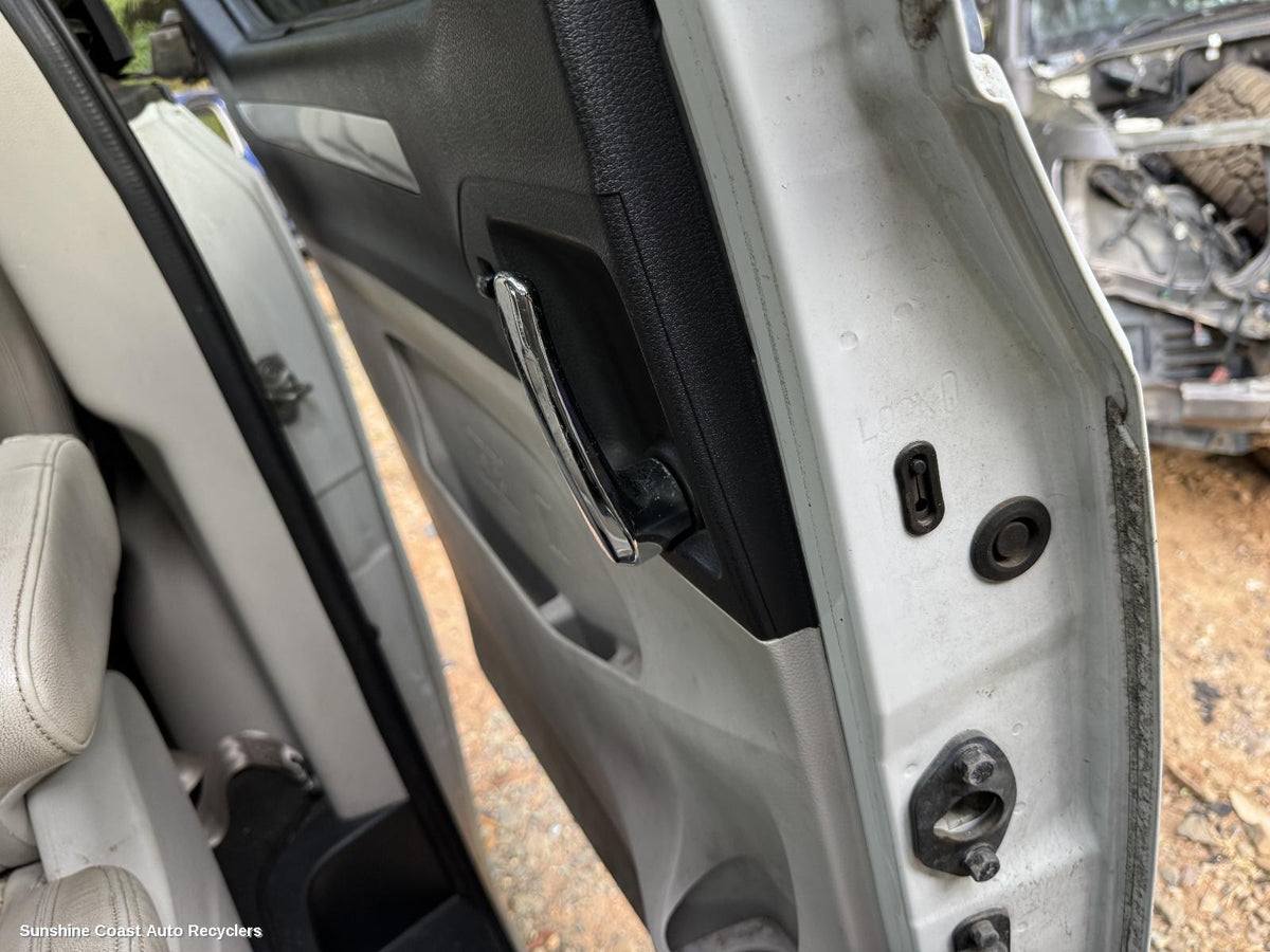 2015-2022 Ldv G10 Door Trim