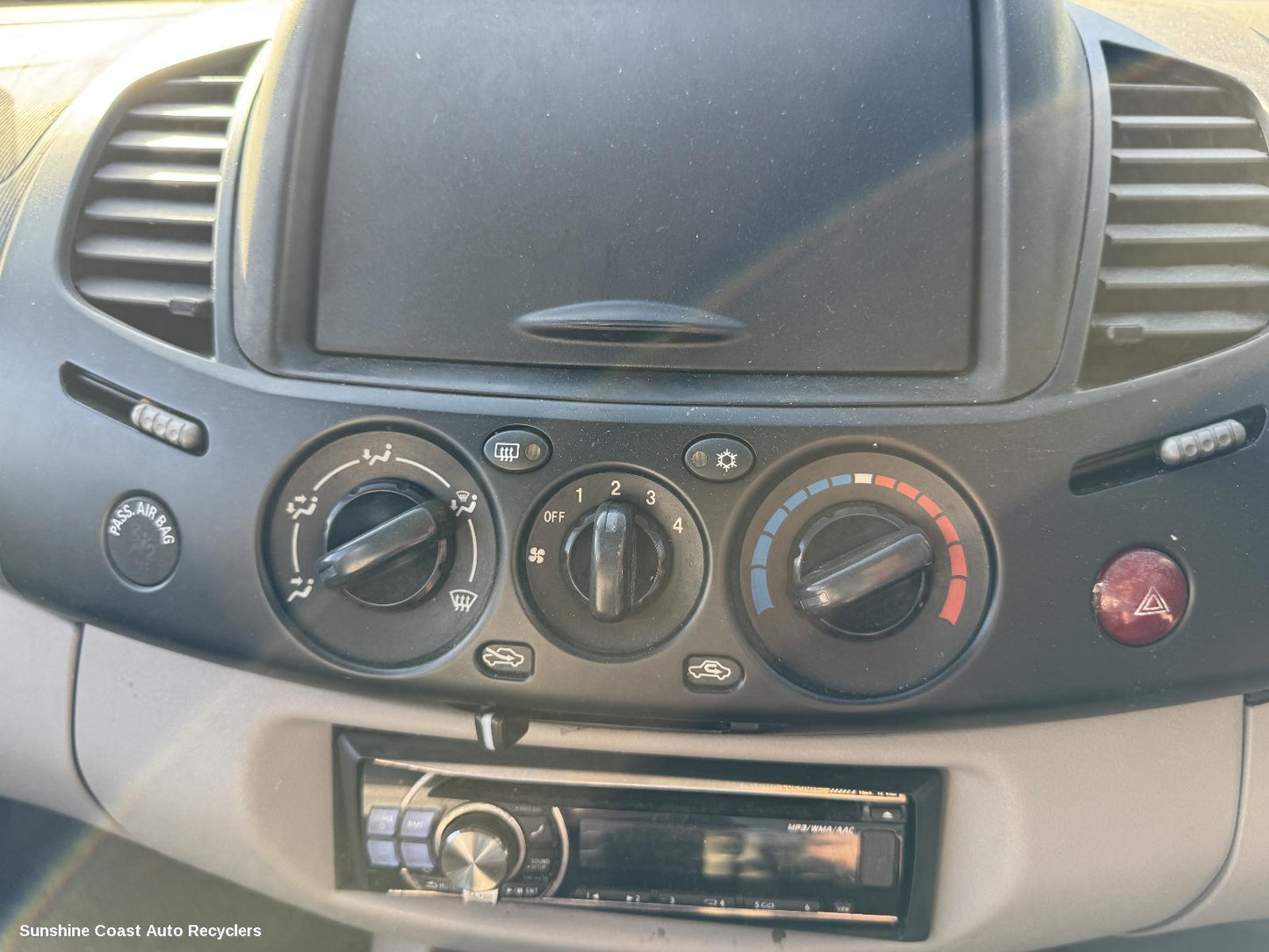 2008 Mitsubishi Triton Heater Ac Controls