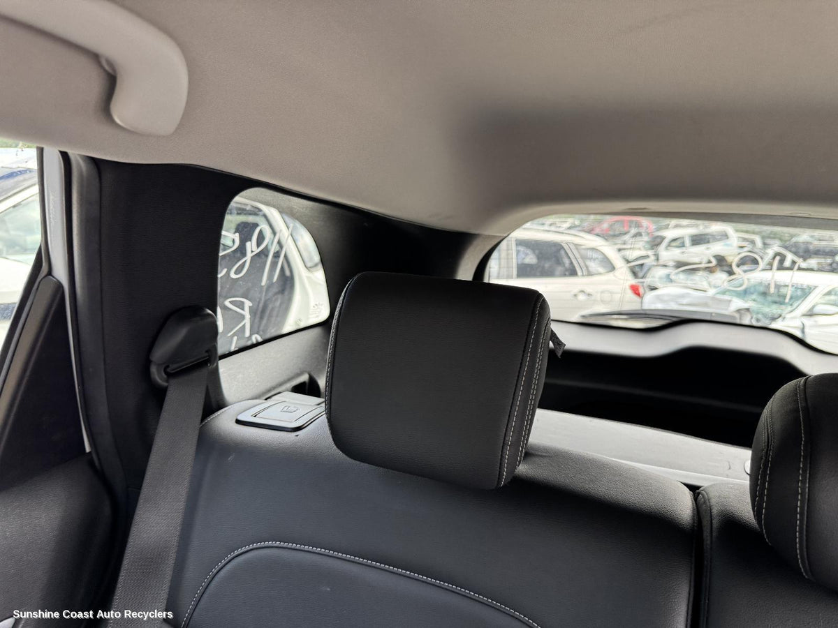 2016-2026 Renault Kaleos Headrest