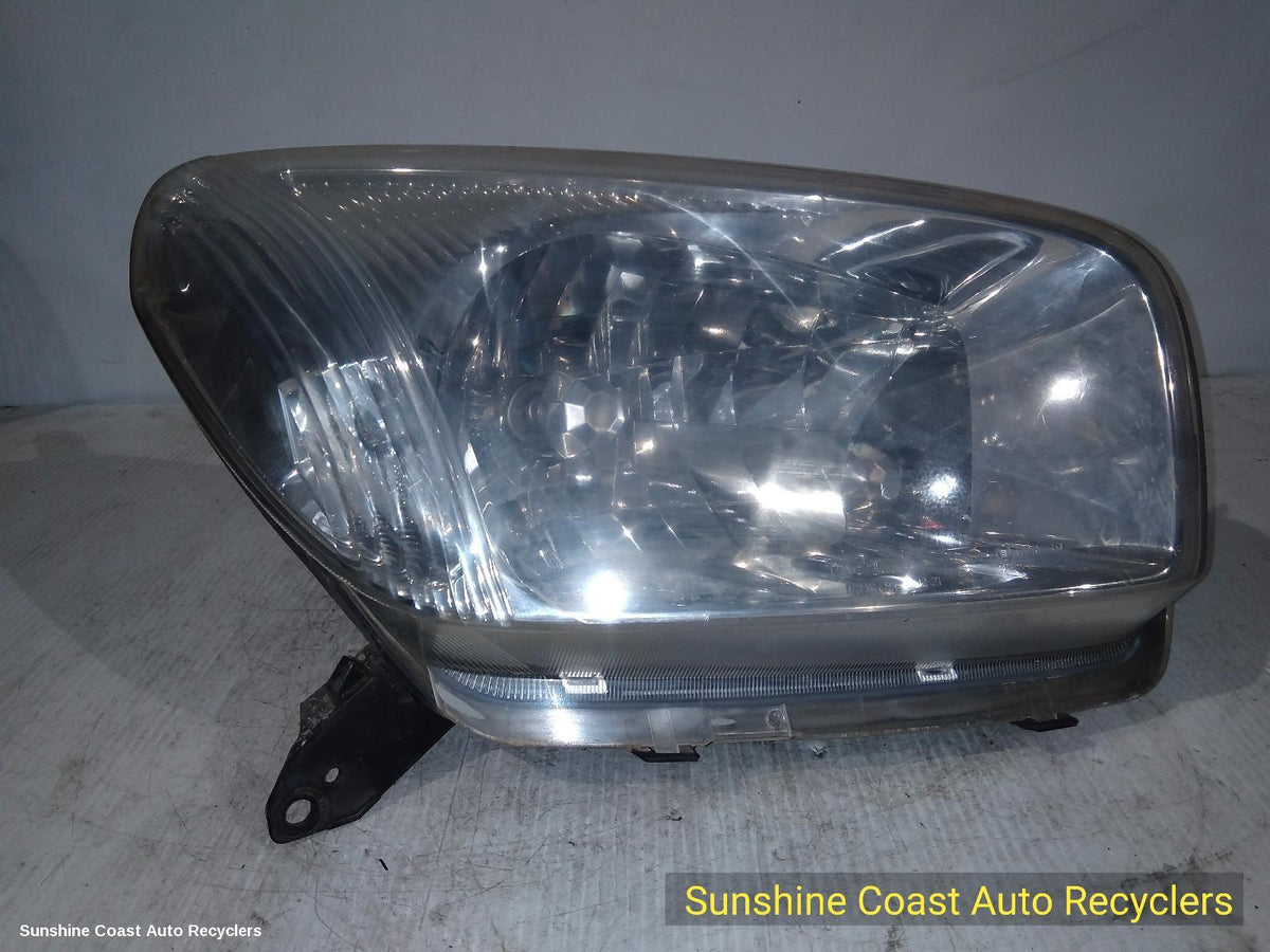 2000-2003 Toyota Rav4 Right Headlamp