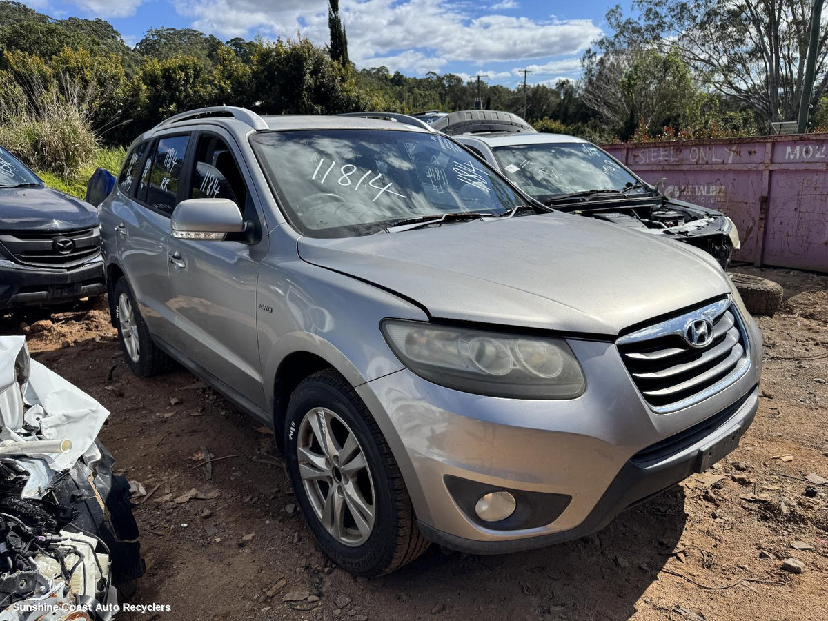2009-2012 Hyundai Santa Fe Grille